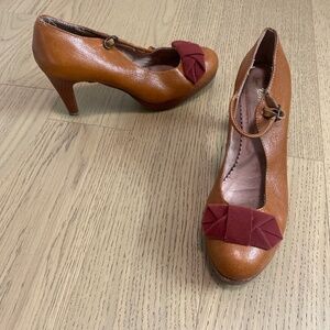 Vintage heels
